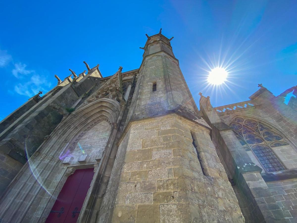 Tout Confort ! Calme, Climatisation, Vue Degagee, Ville ,Parking Gratuit, Ascenseur, Wifi Carcassonne Luaran gambar